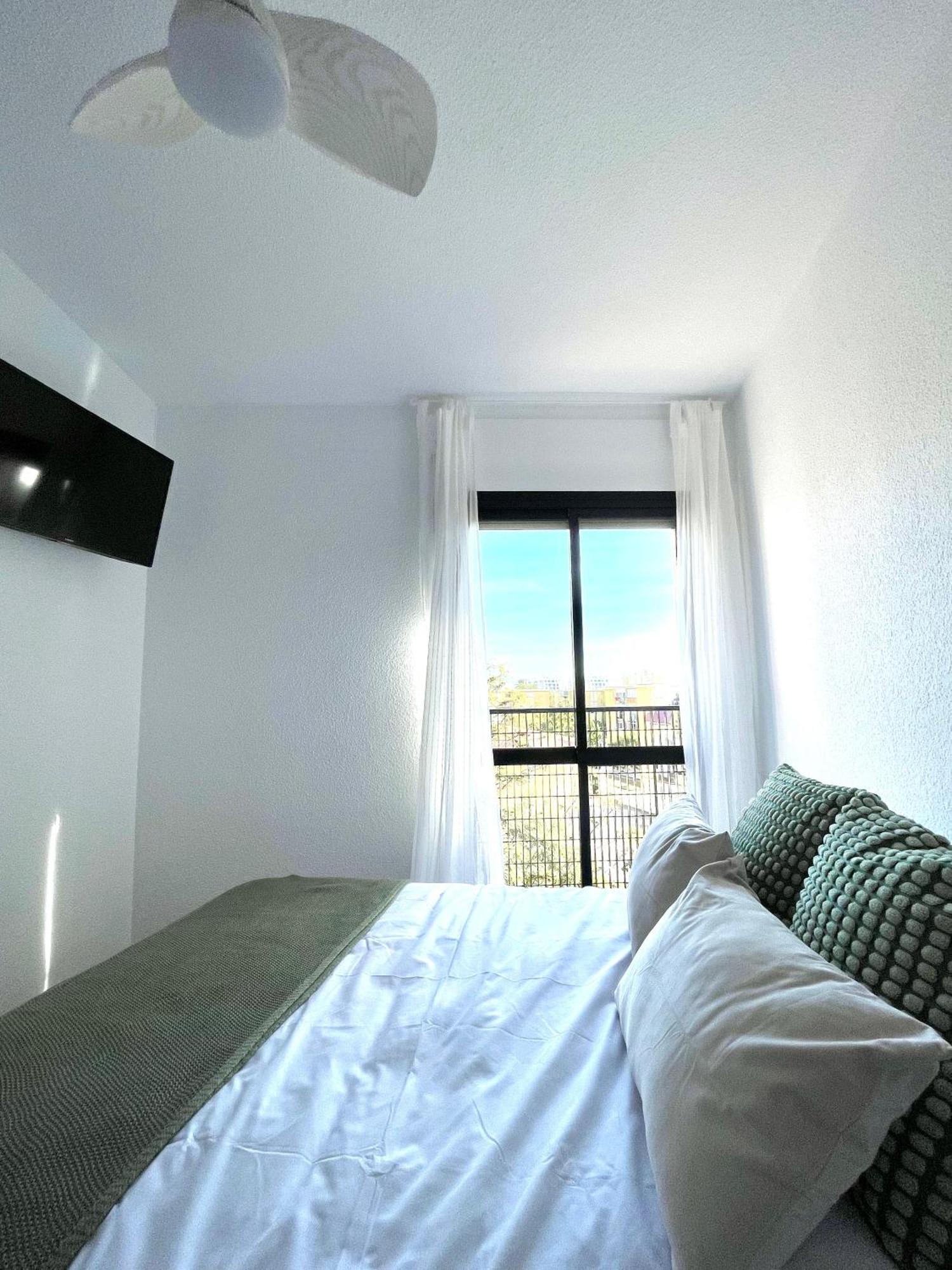 Beautiful & Sunny Apartment Malaga Ngoại thất bức ảnh